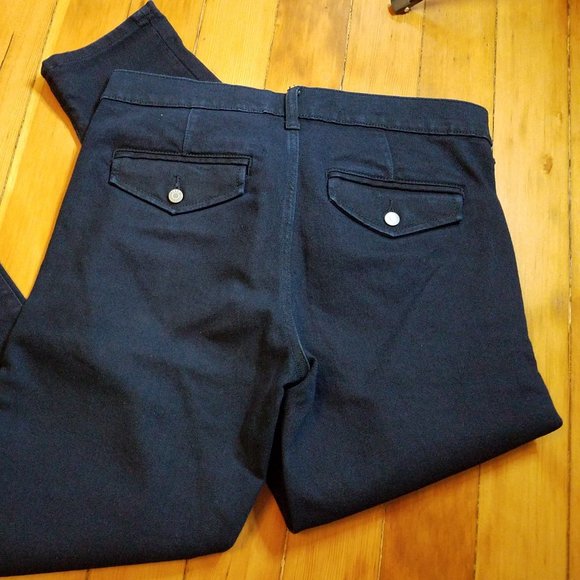 Gap 1969 Tapered-Leg Jeans - Picture 3 of 11